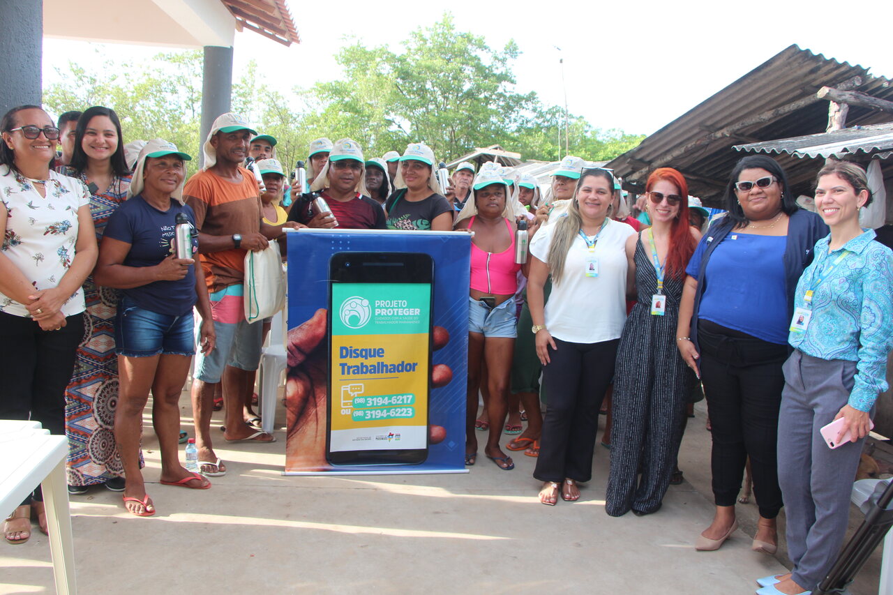 PROJETO PROTEGER Marisqueiras E Pescadores De Raposa Recebem Kit