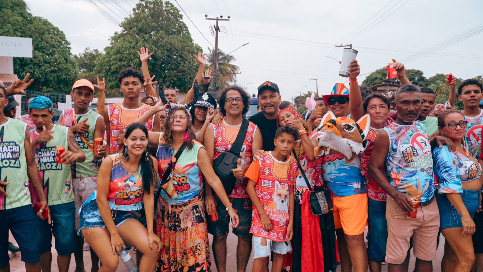 BRAIDE X BRANDÃO BRABO – Após “safadeza” de Safadão na Beira-Mar, a folia  se safa pra valer na Cidade do Carnaval | Hora Extra